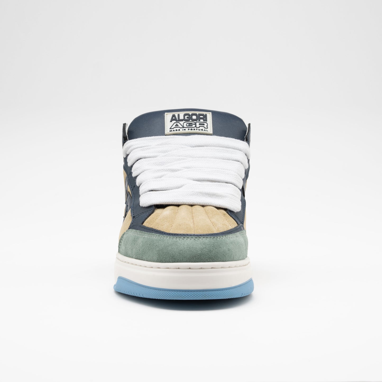 
                  
                    AGR Apple Sneaker
                  
                